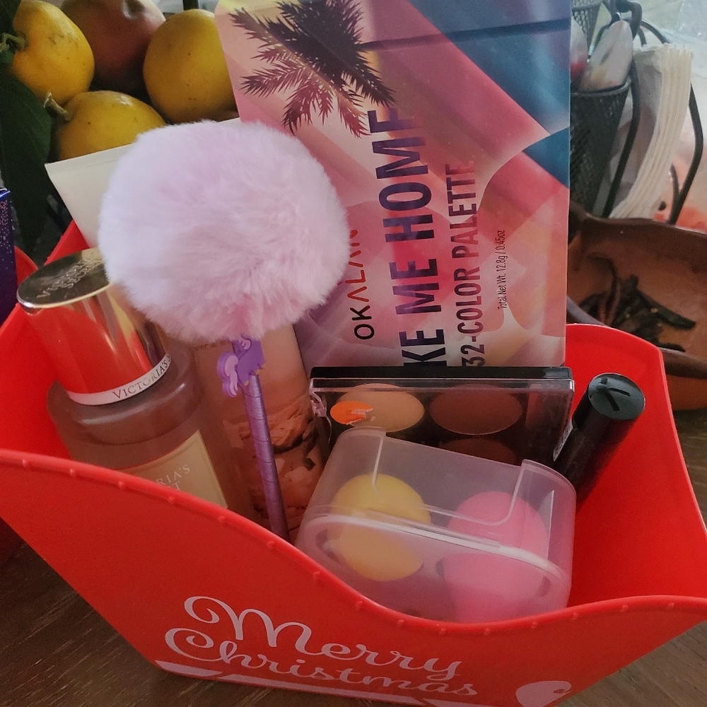 Christmas 🎄 baskets for sele $15_ $20_$25